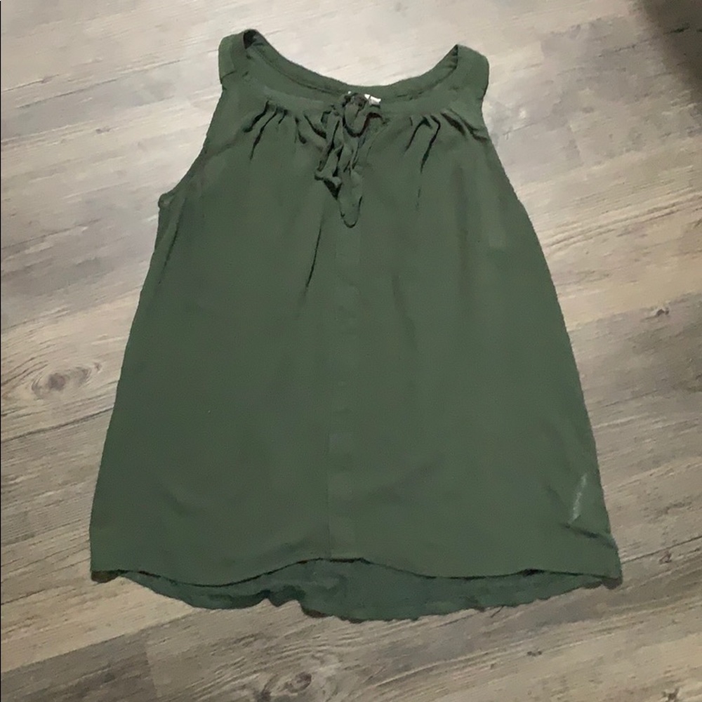 Green tank top